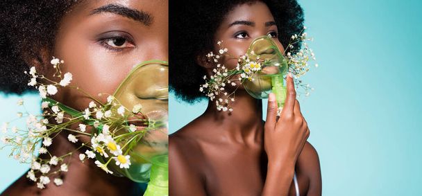 collage van Afrikaanse Amerikaanse jonge vrouw met bloemen in inhalator geïsoleerd op blauwe achtergrond - Foto, afbeelding