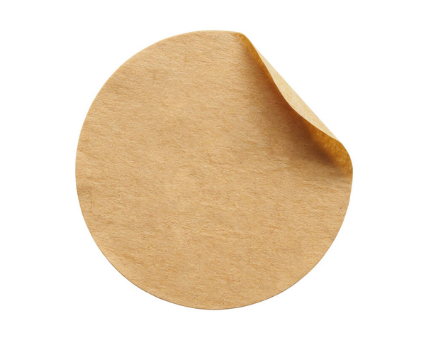 brązowy okrągły papier naklejka etykieta izolowane na białym tle - Zdjęcie, obraz