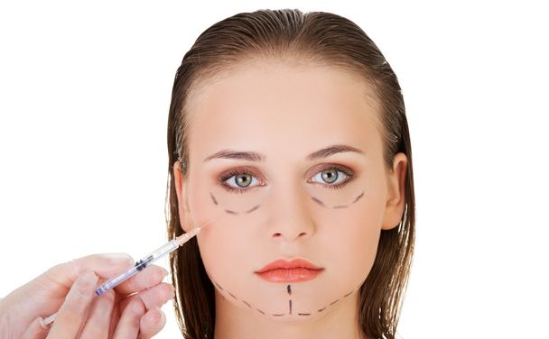 Cosmetic botox injection in the  face - Foto, afbeelding
