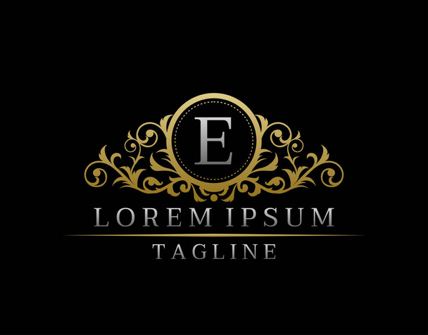 Элитный логотип бутика E Monogram, элегантный золотой значок с элегантным цветочным дизайном. - Вектор,изображение