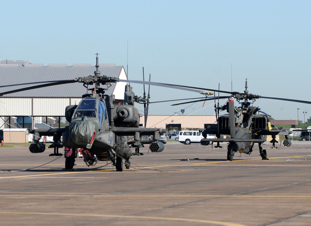 Helicópteros de ataque militar
 - Foto, Imagen