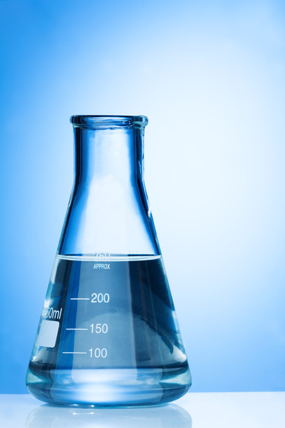 flask in laboratory - Foto, imagen