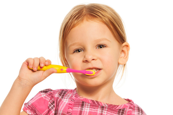 Little girl with toothbrush - Фото, зображення