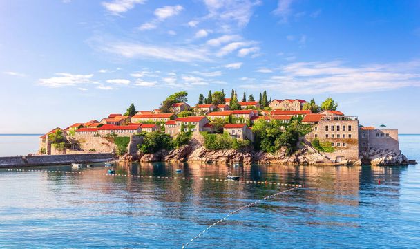 Güzel Sveti Stefan adası, Budva bölgesi, Karadağ - Fotoğraf, Görsel