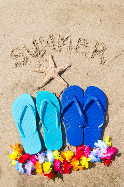 Summer background with flip flops - Foto, Bild