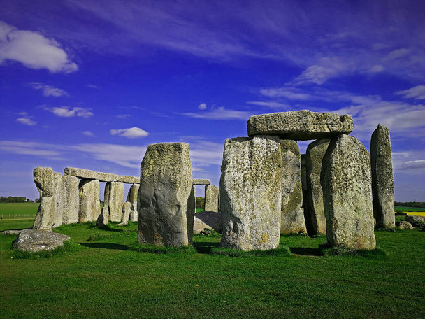 Stonehenge, pomnik prehistoryczny w Wiltshire, Anglia - Zdjęcie, obraz
