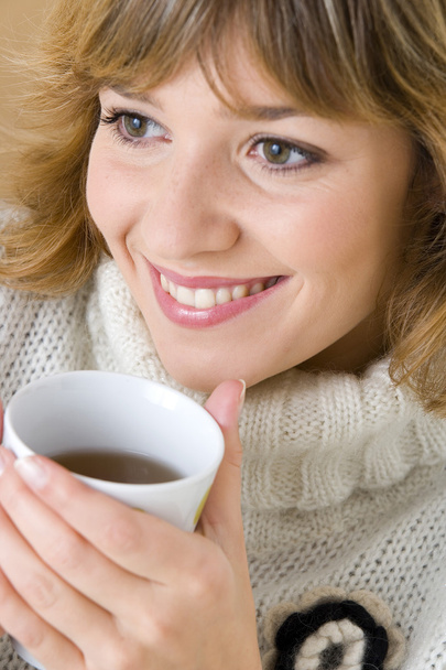 WOMAN WITH HOT DRINK - Photo, image