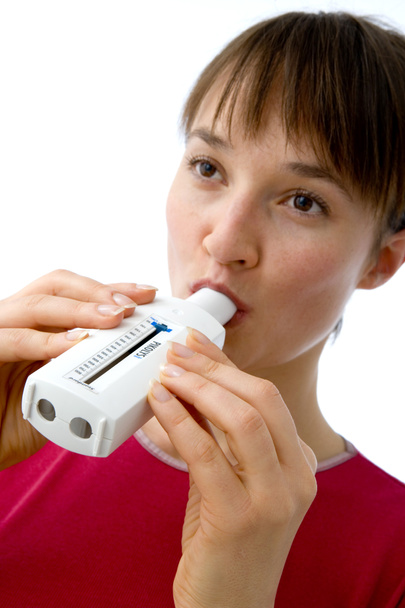 ademhaling, spirometrie in een vrouw - Foto, afbeelding