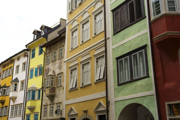 Bolzano, ή Bozen, Trentino Alto Adige, Ιταλία: παλαιά κτίρια - Φωτογραφία, εικόνα