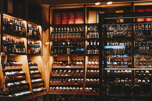 wine glasses shop warehouse rare grape varieties luxury collection drinks  - Photo, Image