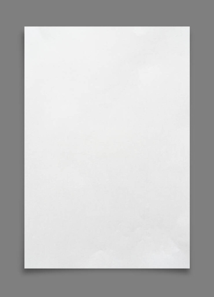Wit papier blad geïsoleerd op grijze achtergrond met clipping pad. - Foto, afbeelding