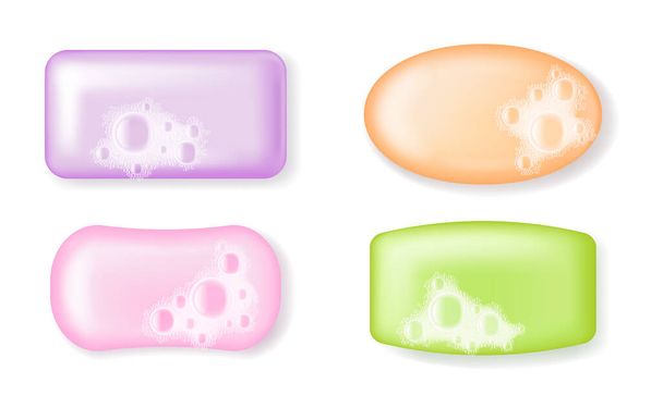 Realistyczne paski mydlane o różnym kształcie i kolorze z pianką i bąbelkami - Wektor, obraz