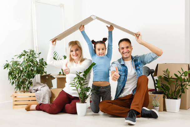 family moves to a new home - Photo, Image