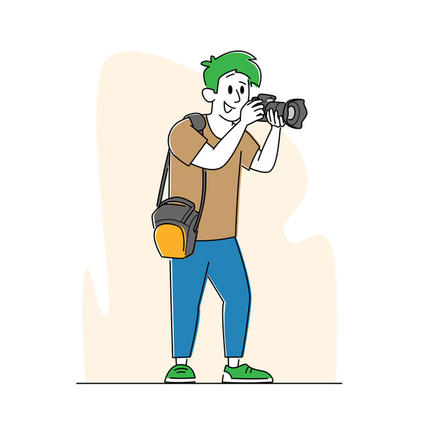 Επαγγελματίας φωτογράφος με φωτογραφική μηχανή και τσάντα στη φωτογραφία λήψης ώμου. Cameraman Expert Job, Δημιουργικό χόμπι - Διάνυσμα, εικόνα