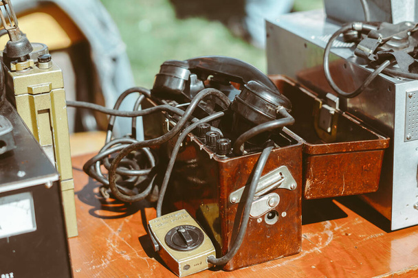 Russia, Siberia, Novokuznetsk - may 9, 2019: old radio equipment at the exhibition - Fotoğraf, Görsel