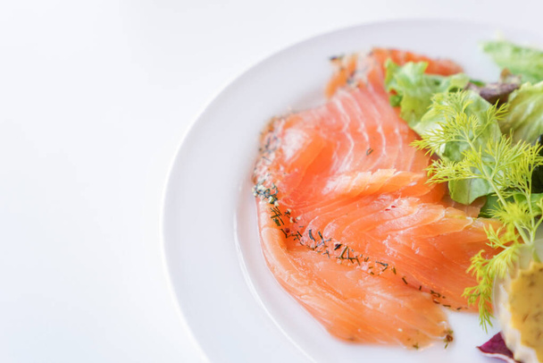 salmon salade image close up - Φωτογραφία, εικόνα