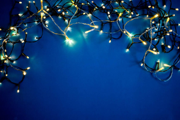 coloridas luces de Navidad fondo de vacaciones - Foto, Imagen