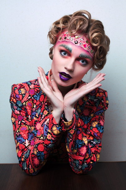 Glamour mode vrouw portret met make-up - Foto, afbeelding