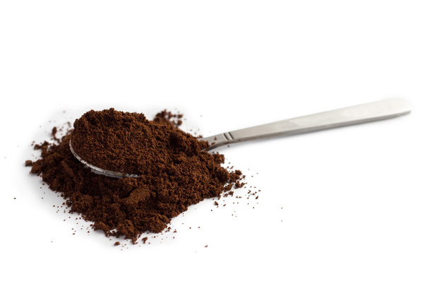 Spoon with ground coffee - Фото, изображение