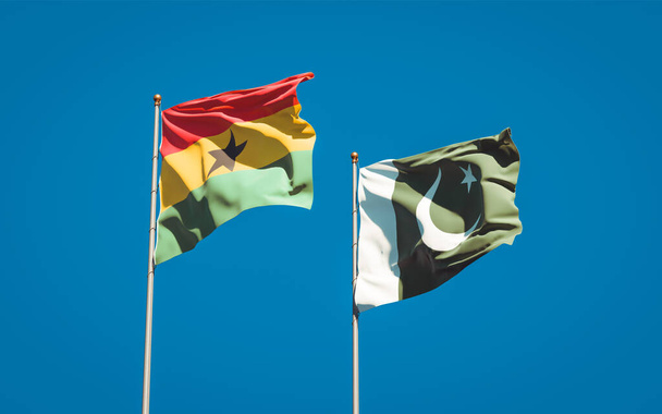 Όμορφες εθνικές σημαίες της Γκάνα και του Πακιστάν μαζί στο φόντο του ουρανού. Έννοια τρισδιάστατης τέχνης.  - Φωτογραφία, εικόνα