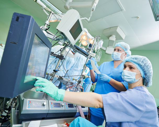 Surgery nurse working during operation - Fotografie, Obrázek