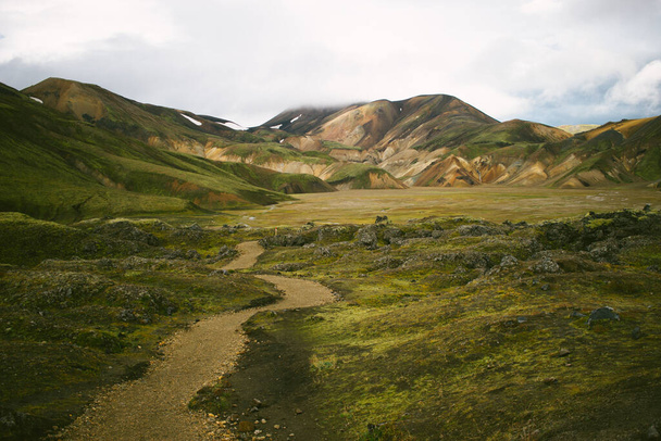 IJsland, Zomer, Landschap, Bergen, Wandelen, Trekken, Uitzicht, Regenbooggebergte - Foto, afbeelding