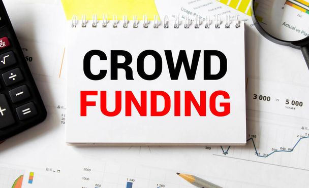 Crowd Funding Contribution Donate Concept, business text - Foto, Imagen