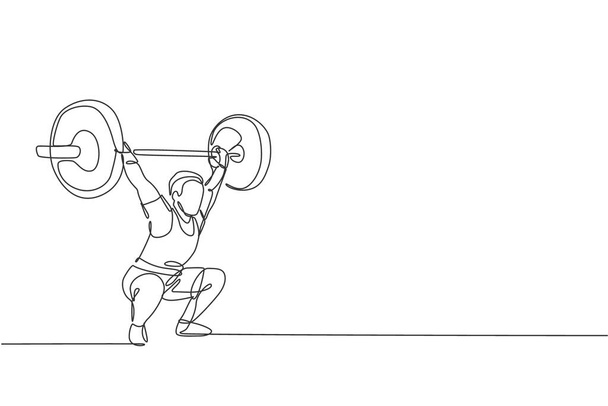 Un disegno a singola linea di un giovane atleta muscoloso in forma che solleva i bilancieri mentre si allena in un'illustrazione vettoriale in palestra. Sollevatore pesi in preparazione per il concetto di allenamento. Moderno disegno a linea continua - Vettoriali, immagini