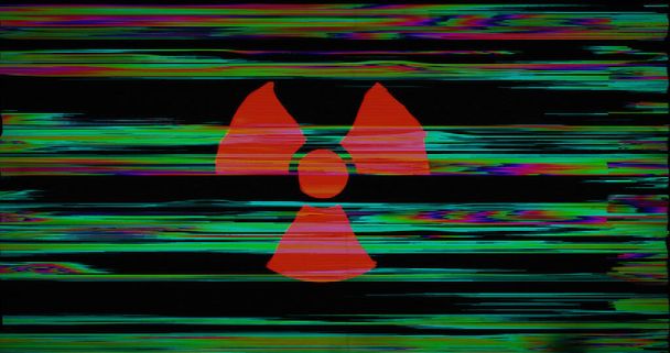 Символ ядерной радиации и опасность искажения текста на фоне ретро-телевидения. Абстрактная концепция атомной радиоактивной тревоги с иллюстрацией эффекта шума и глюка. - Фото, изображение