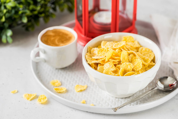Christmas Breakfast Cornflakes with a up of Coffee - Foto, imagen
