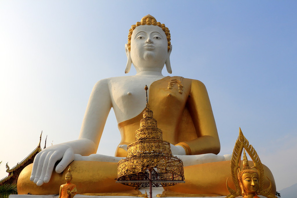 Статуя Будди в храмі 3
 - Фото, зображення