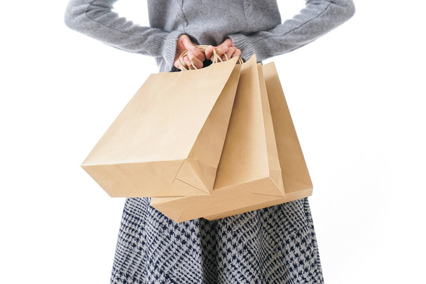 mujer con bolsas, fondo concepto de compras  - Foto, imagen