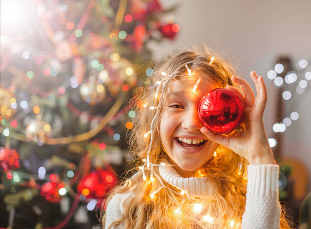 Child decoration christmas tree - Zdjęcie, obraz