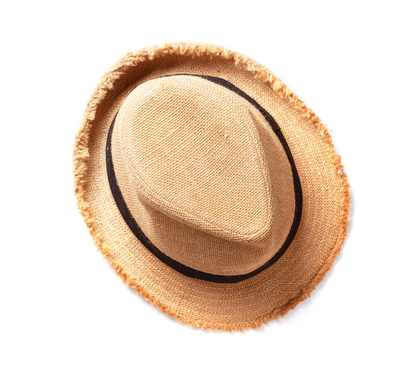 Cappello da spiaggia isolato su sfondo bianco. Vista dall'alto piatto lay - Foto, immagini