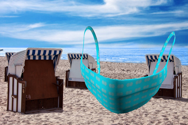 Strandkroebe am Strand mit FFP2 Maske - Fotografie, Obrázek