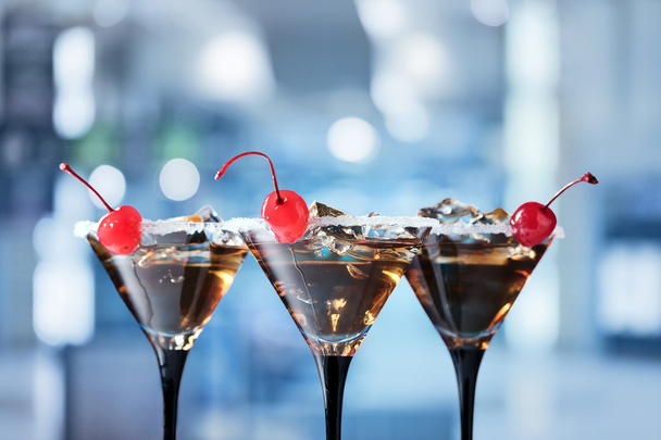 cocktails with cherry - Valokuva, kuva