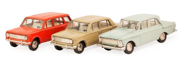 trois modèles de voitures jouets pour enfants
 - Photo, image