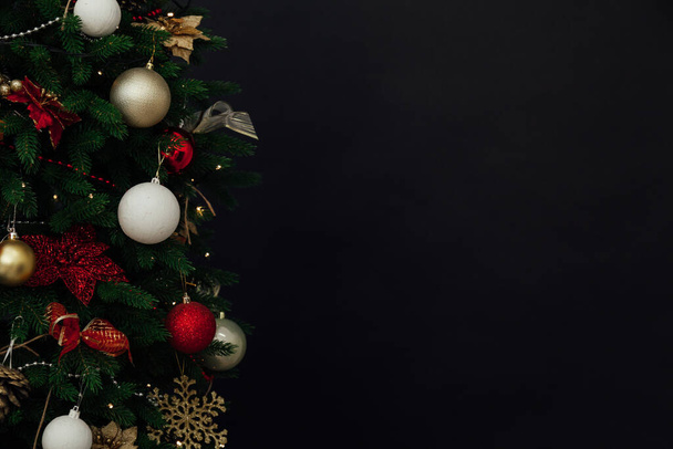 New Years Interior with Christmas Tree with gifts decor garland December 2021 - Valokuva, kuva