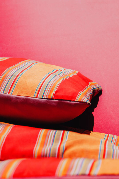Image of Colorful Cushion In Sofa - Foto, Imagem