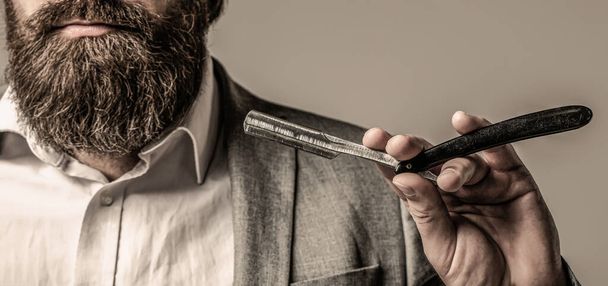 Straight razor, barbershop, beard Vintage straight razor. - Fotoğraf, Görsel