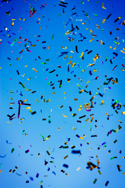 Celebración del confeti
 - Foto, imagen