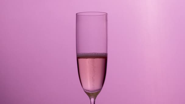 Champagne fluit met bubbels - Video