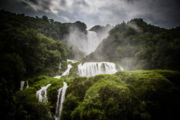 wodospad Marmore - Zdjęcie, obraz