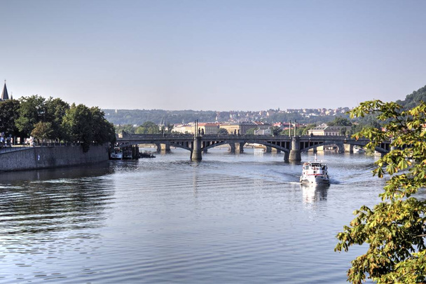 Prahan kaupunkikuva joki, Tsekin tasavalta - Valokuva, kuva