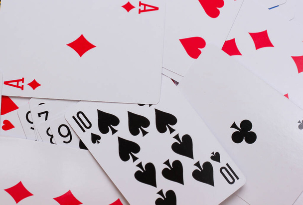 Jogar às cartas de perto. Vício em jogo - Foto, Imagem