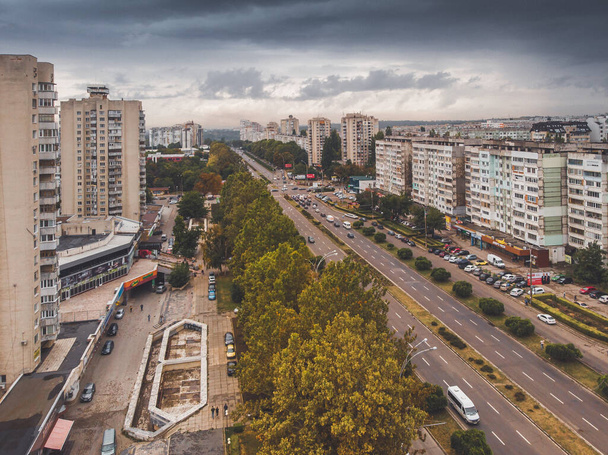 Kišiněv, hlavní město Moldavské republiky. Panoramatický pohled z trubce. - Fotografie, Obrázek