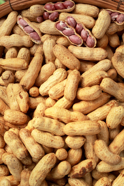 arašídy na trhu na prodej - Fotografie, Obrázek