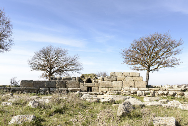 reuzen graven Sardinië - Foto, afbeelding