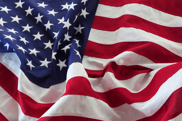 Primer plano de la bandera estadounidense ondulada - Foto, imagen