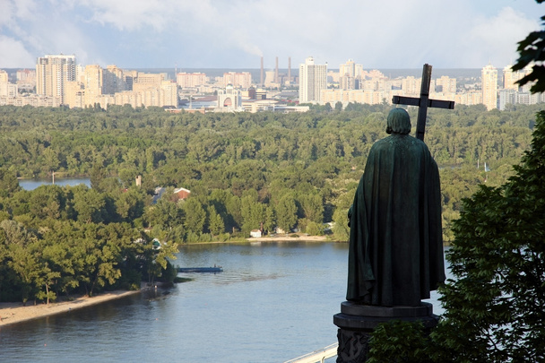 Vista desde la colina Vladimirskaya, Kiev, Ucrania
 - Foto, Imagen